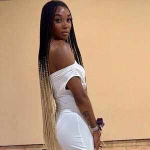 Meet your Posher, Alaïa